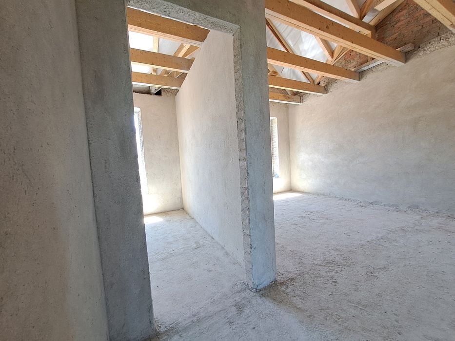 Продаж будинку у ЖК West house.