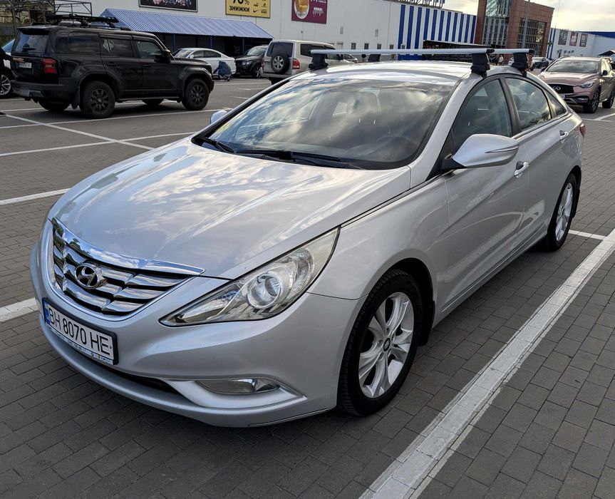 Hyundai Sonata 2010