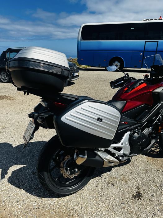 Honda NC750x 2019 com malas