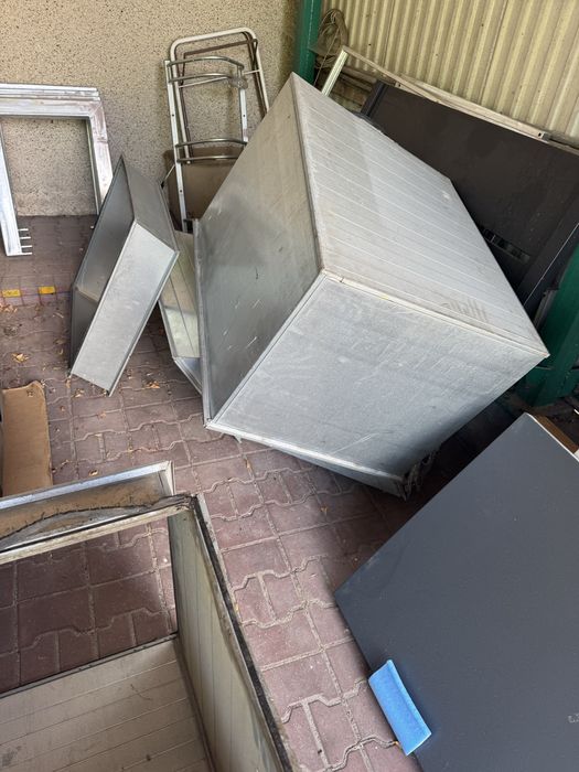 Kompresor CompAir L37 z osuszaczem DFE 180
