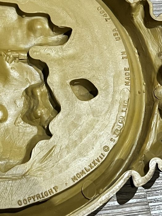 Placas Syroco Florais Douradas USA