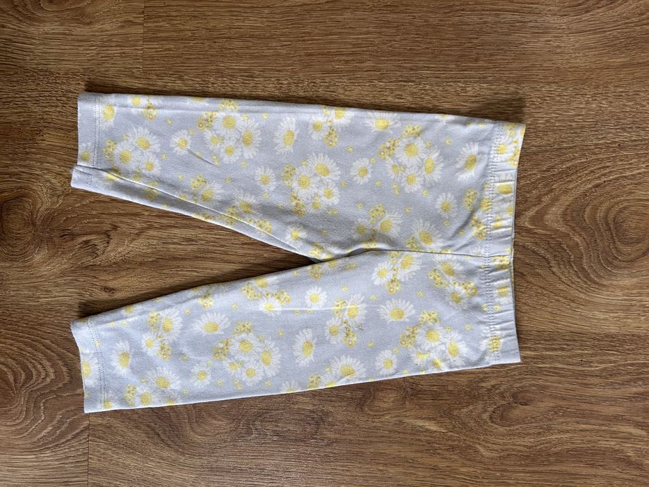 Legginsy dziewczęce w kwiaty 74/80 cm