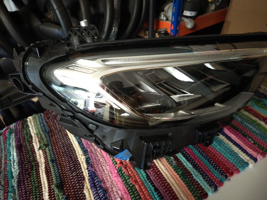 Farol direito full Led performance Mercedes GLC W254