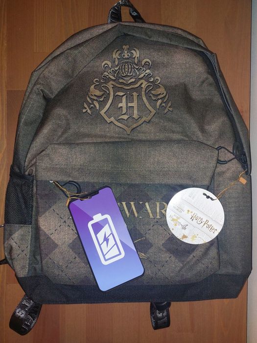 NOVA C/ ETIQUETA Mochila HOGWARTS - Harry Potter