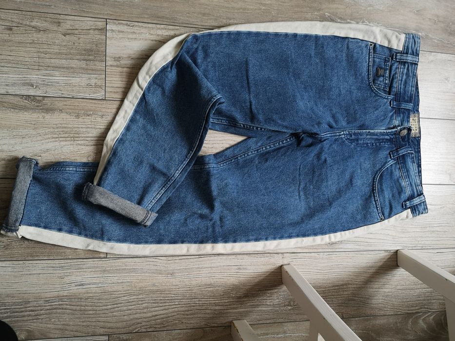Spodnie cropp 30 / 32 wysyłka olx