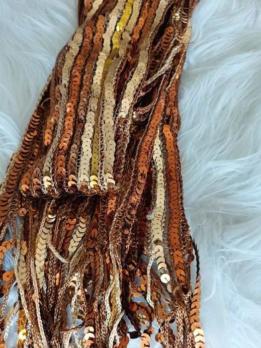 Szal złoty cekinowy 200 cm