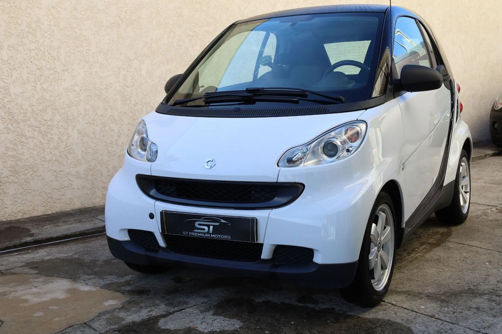 Smart ForTwo Coupé 1.0 mhd Pure 61