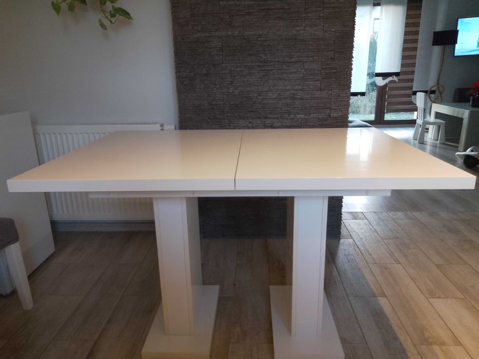 Stolik, stòł,fotel