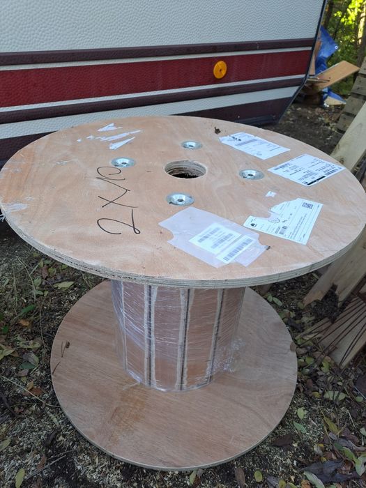 Szpula po kablu, stolik sklejka