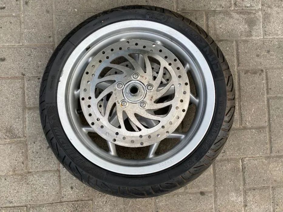 Koło felga przód  Piaggio X10 125cm 120/70/15