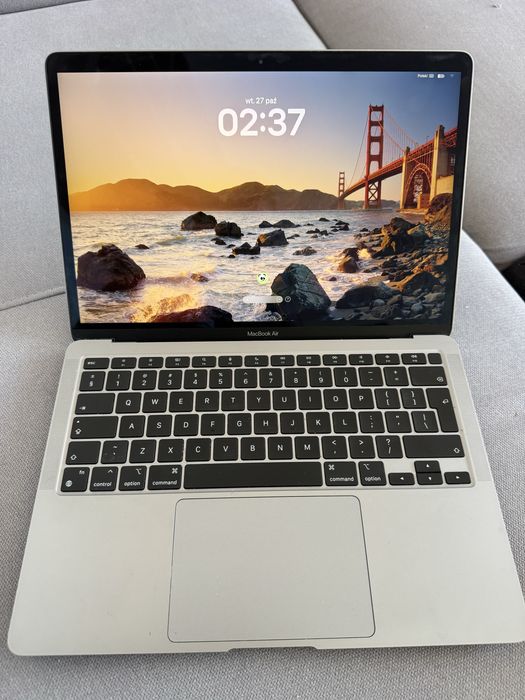 Macbook M1 Air 8/256
