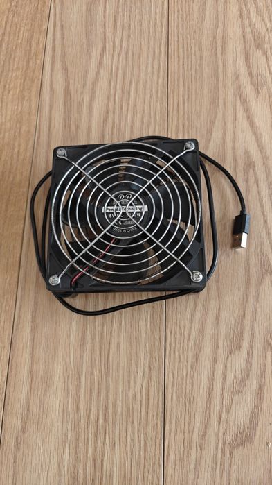 Ventoinha de Refrigeração 120mm com USB
