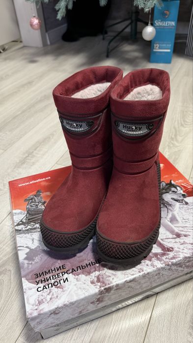 Зимові підліткові чоботи Husky бордові 35-36