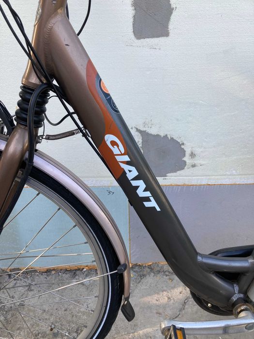Робочий електровелосипед GIANT TWIST 28 колеса повний комплект