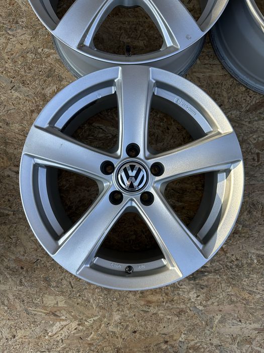 Диски5/112 R17 ET45 цо(діа)66.6 Мерседес Вольцваген титани