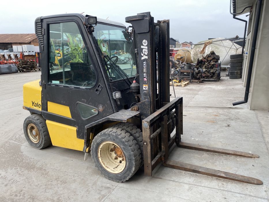Wózek widlowy YALE GDP35 - 3,5 tony, Diesel, na blizniakach SUPER