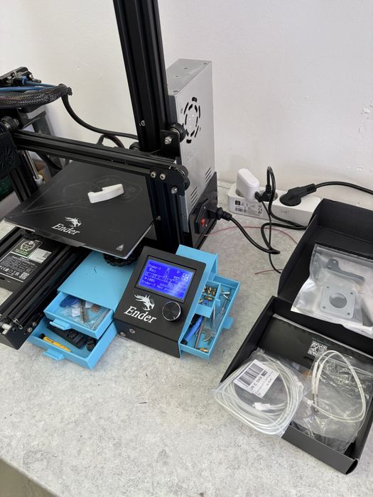 3D Printer with Filament457410062226575360