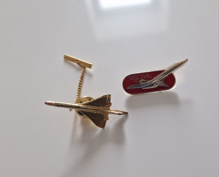 Pinos metálicos avião Concorde e Tupolev antigos