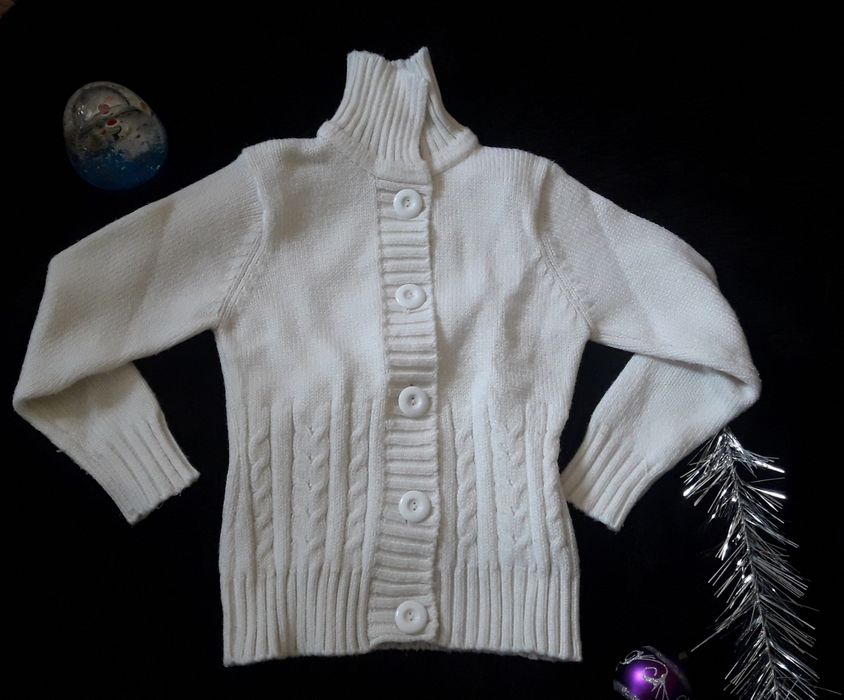 Белая кофточка для девочки 9-11лет