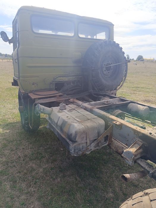 Продам запчастини до газ 66