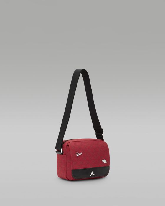 Сумка через плече Jordan Monogram Crossbody