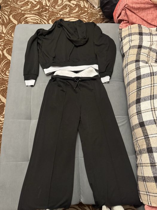 Спортианий костюм