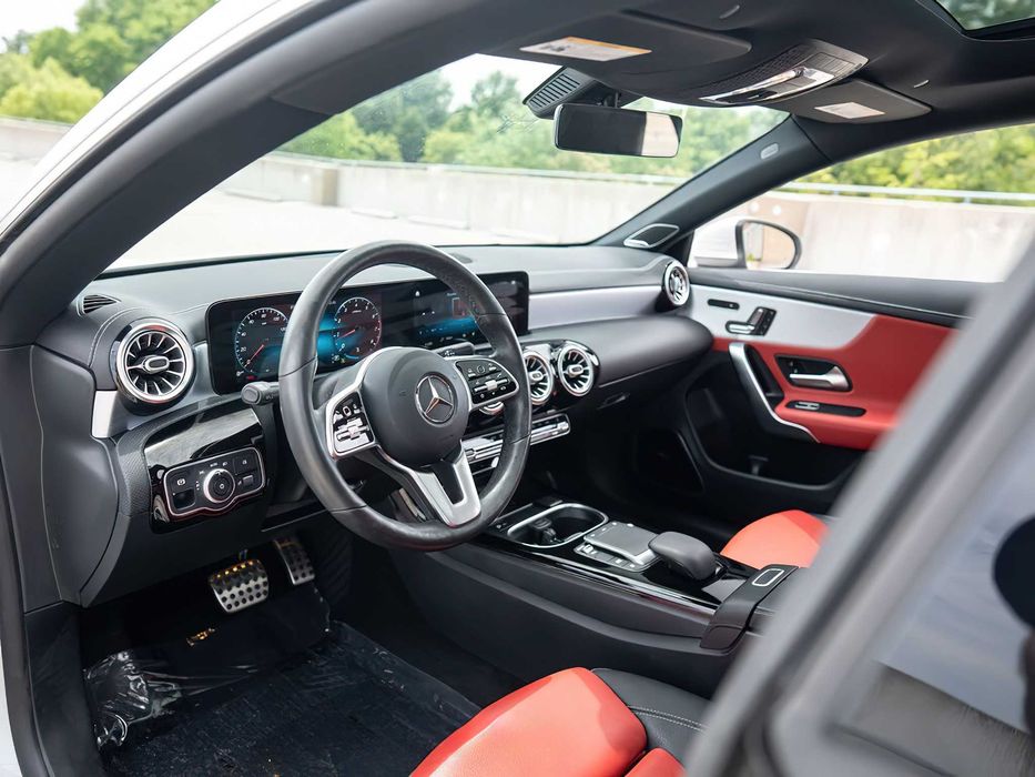 Mercedes-Benz CLA 250 4MATIC      2021