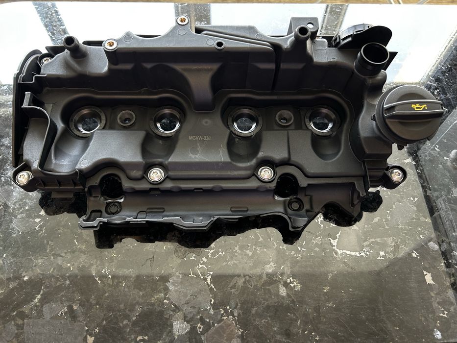 Клапанна кришка 2.0 TDI VW, нова