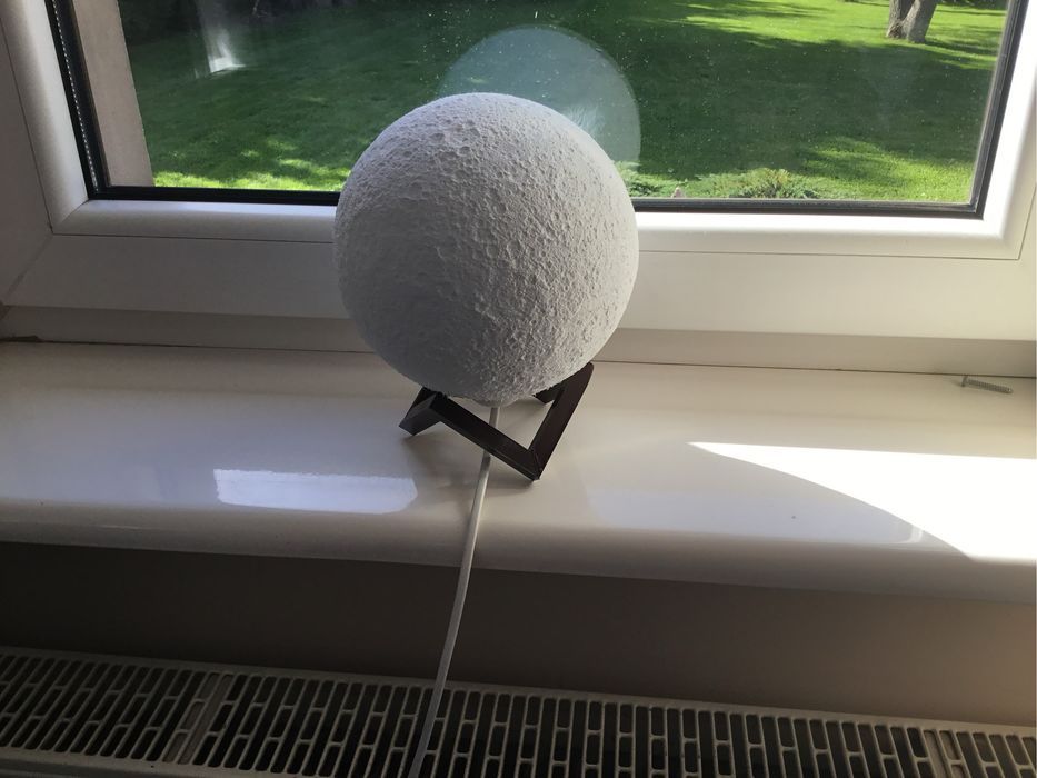 Księżycowa lampka