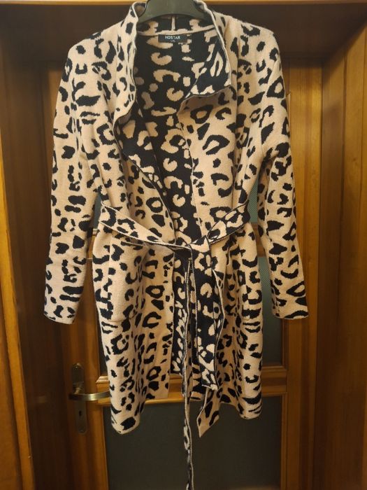 Długi damski swetr  w panterkę , rozmiar L/XL