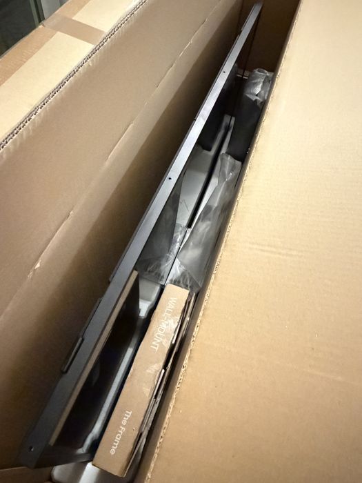 Samsung The Frame 50” Semi-nova