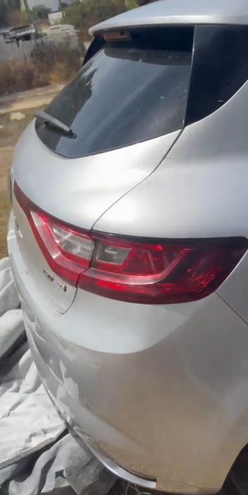 Peças para Renault Mégane RFB BH2 versão especial da GT Line de  Dezembro de 2020 1.5 Gasóleo 7000 km