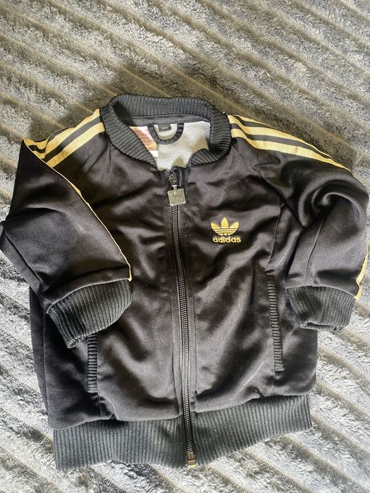 Adidas кофта тепленька