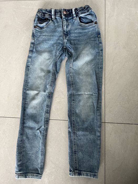 Jeansy chłopięce 134 reserved