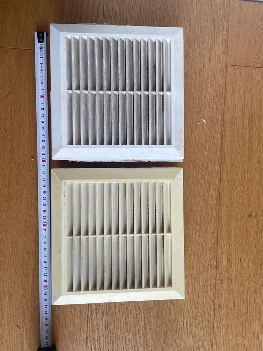 Kratka wentylacyjna z siatką