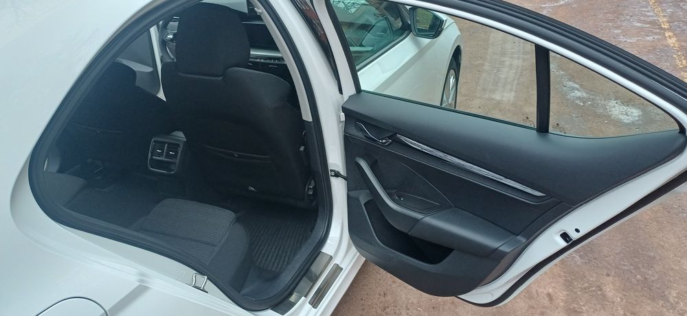 Skoda Octavia 2020 VIN TMBAG7NX3MY050493 фото оголошення 11 з 22