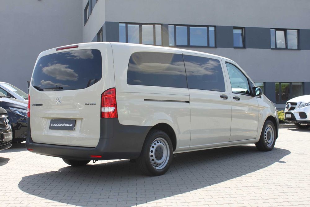 Wynajem busa 9 os. Mercedes Vito, pakiet minimum 2 tygodnie!