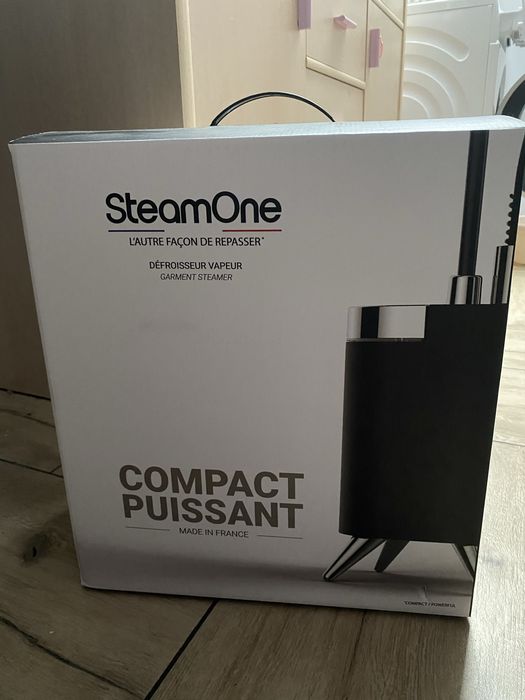 SteamOne EUMI100B- Nowa Parownica!!! Dwa razy używana