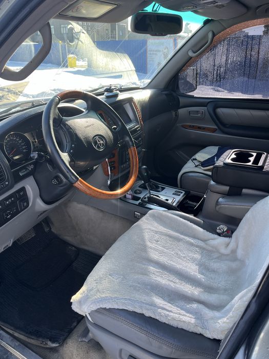 Продам Toyota Land Cruiser
