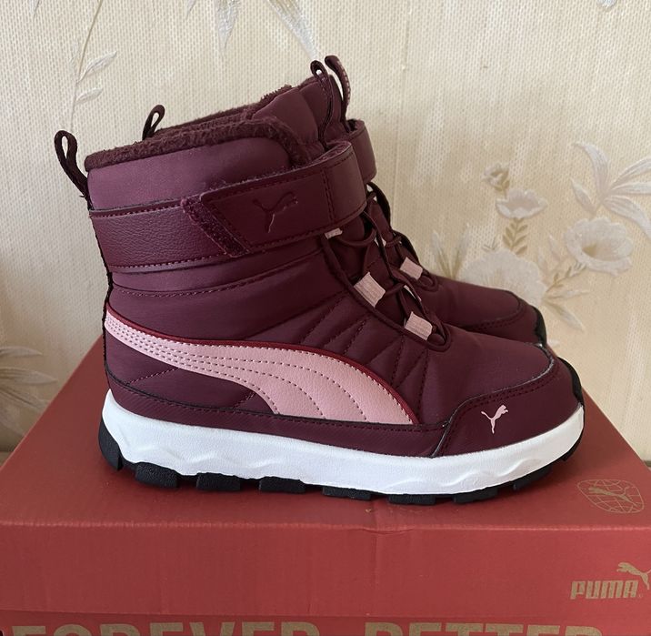 Зимове взуття Puma на дівчинку