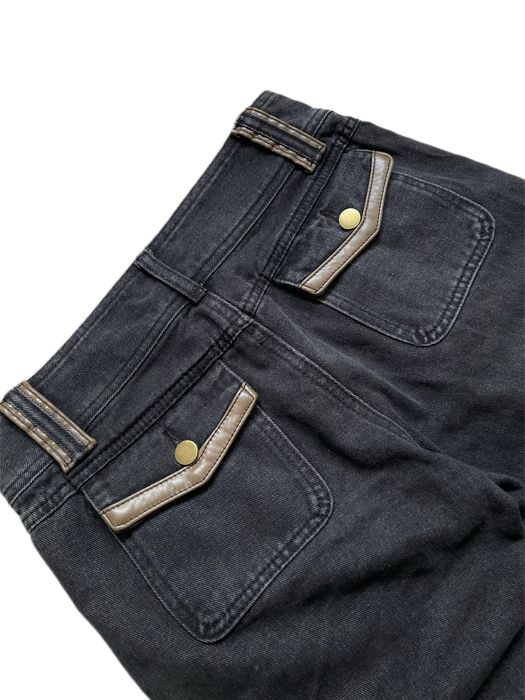 L.G.B. type flared jeans