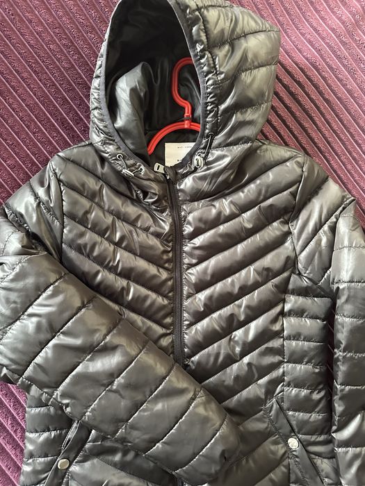 Демісезонна куртка House розмір М