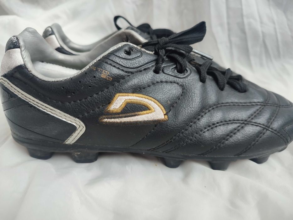 Бутси футбольні Demix 35 розмір