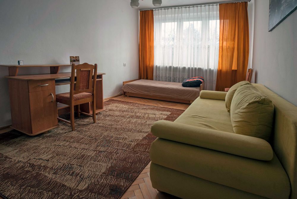 Bałuty, dwa pokoje na parterze