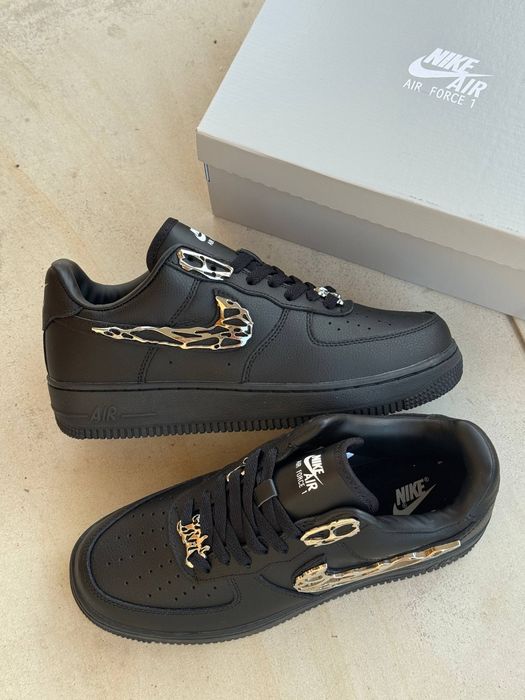 Nike Air Force 1 Low BLACK ‘Molten Metal Swoosh ‘