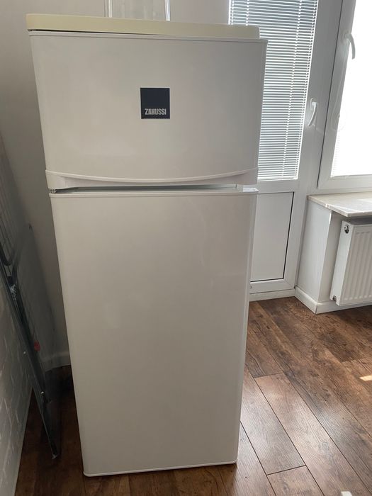 Холодильник ZANUSI