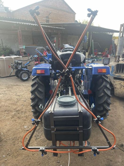 Пропоную оприскувачі на 100 л. Під трох точку та на мотоблок