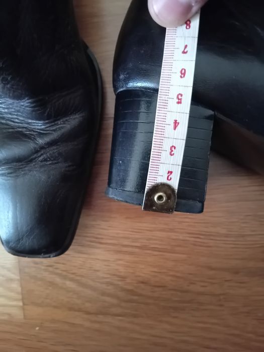 Botas de pele castenhas