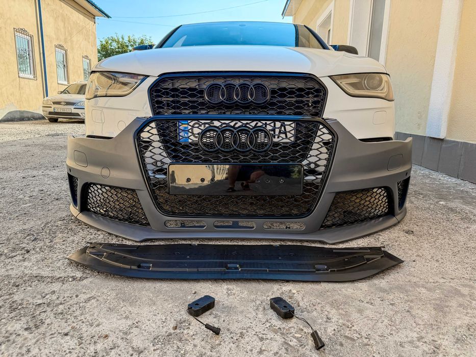 Передній бампер ( стиль RS4 ) на Audi A4 B8 2011-2015 року