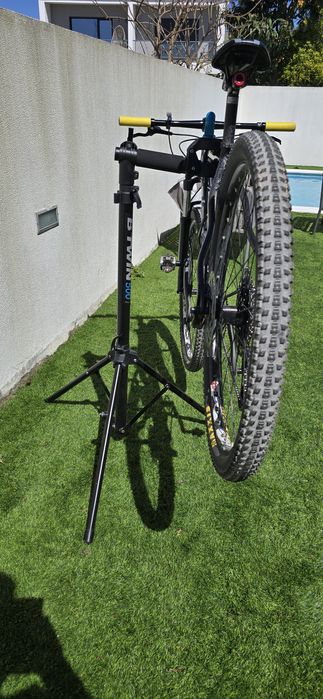 Deed Flame 29 + kit Sram 12x1 + oferta Suporte Btwin